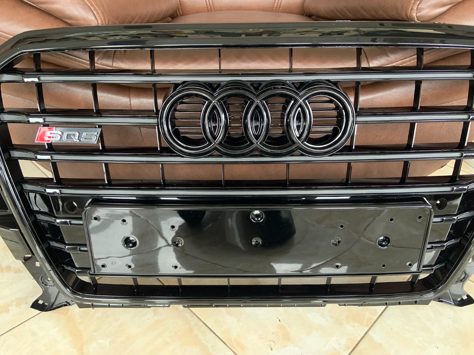 Audi Q5 S-line Centrinės grotelės SQ5 Style