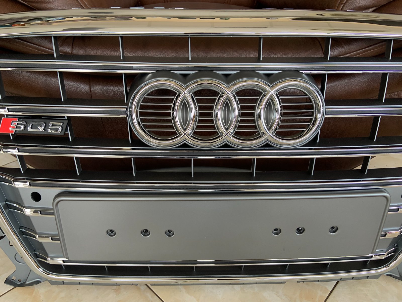 Audi Q5 S-line Centrinės grotelės SQ5 Style