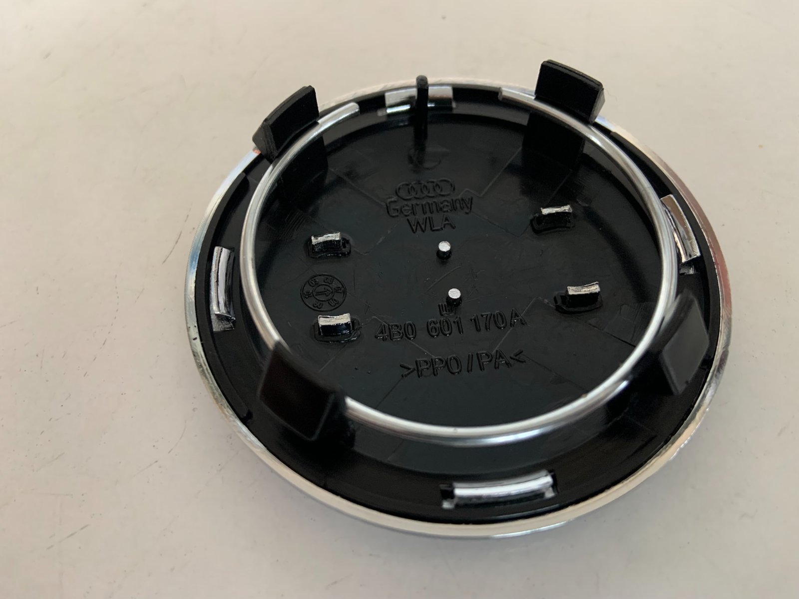 Rato centrinis dangtelis AUDI 69mm