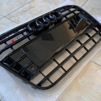 Audi A6 S6 C7 Centrinės grotelės